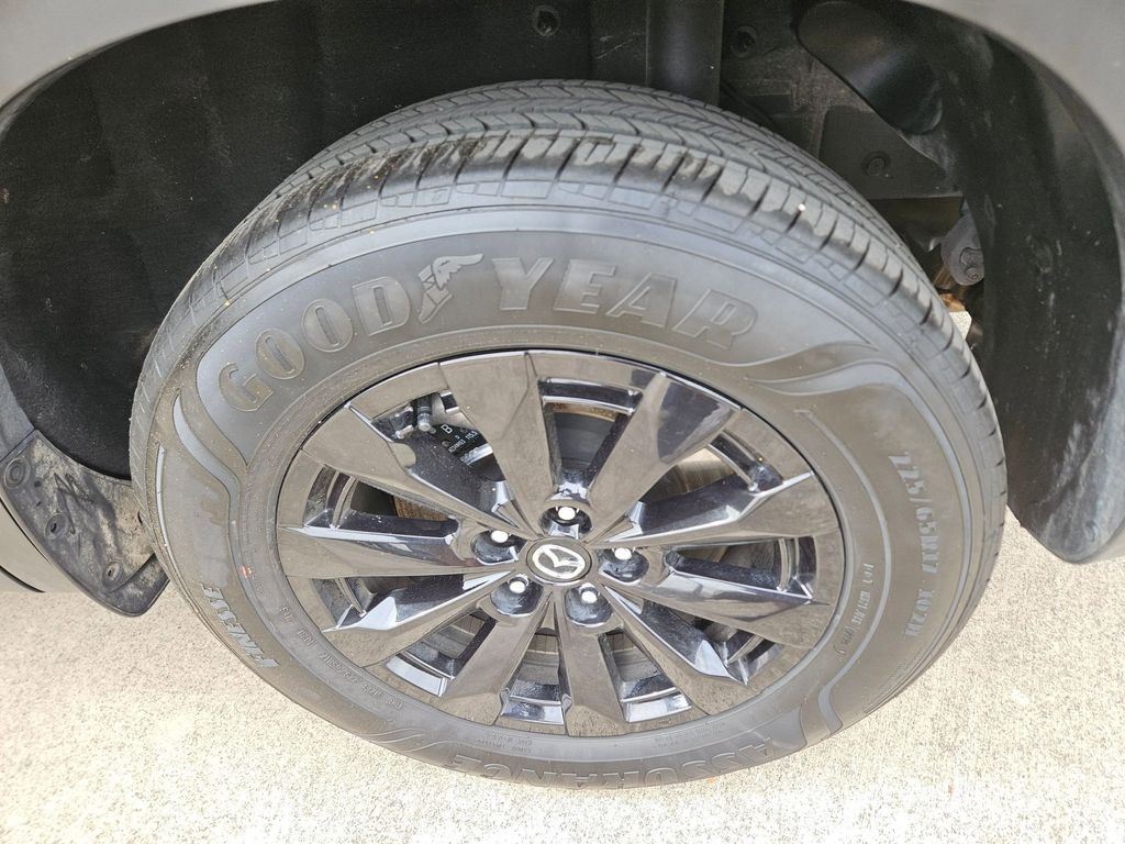 Thumbnail: 2025 Mazda CX-50 - 26