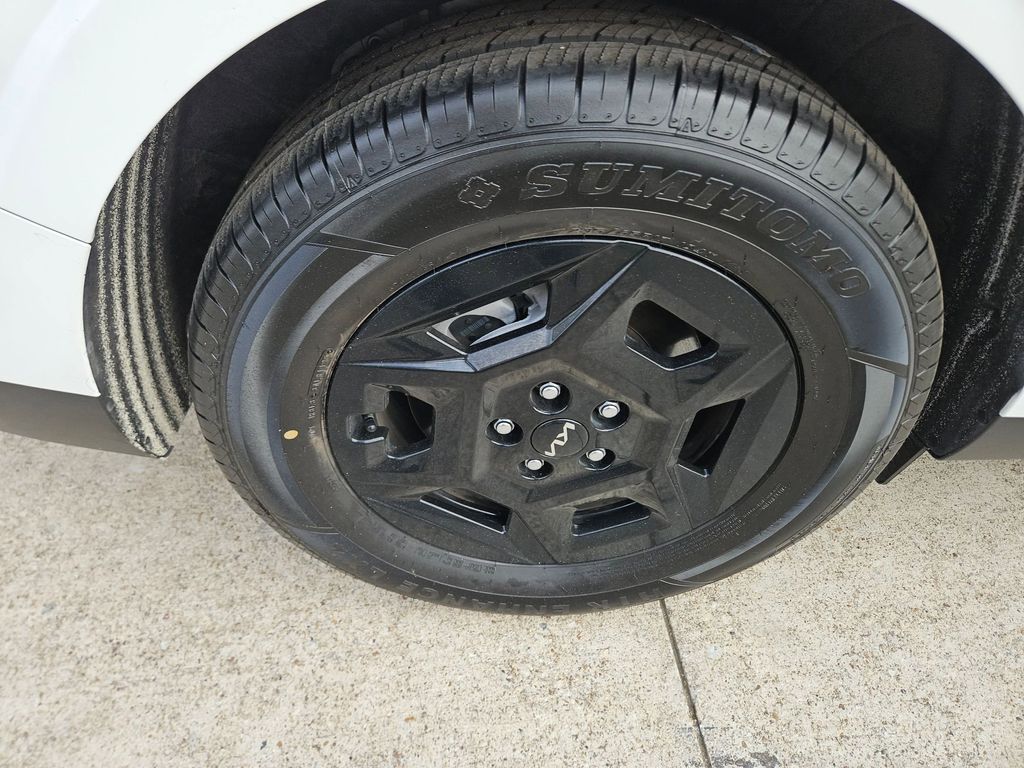 Thumbnail: 2025 Kia Carnival - 25