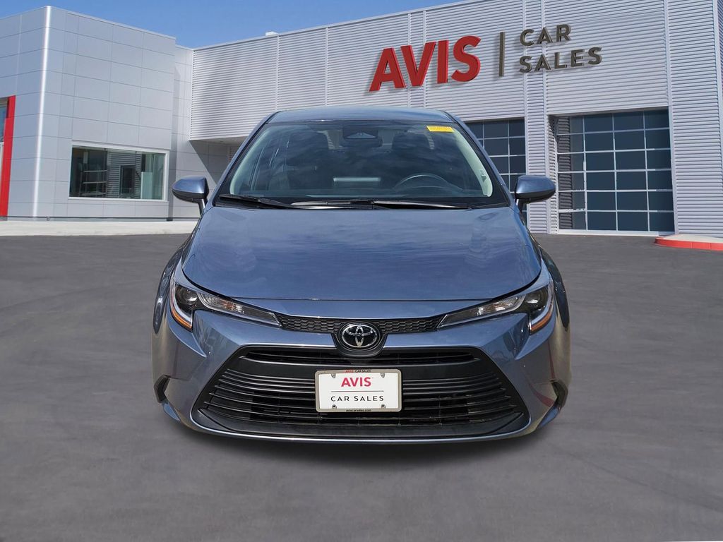 Thumbnail: 2025 Toyota Corolla - 10