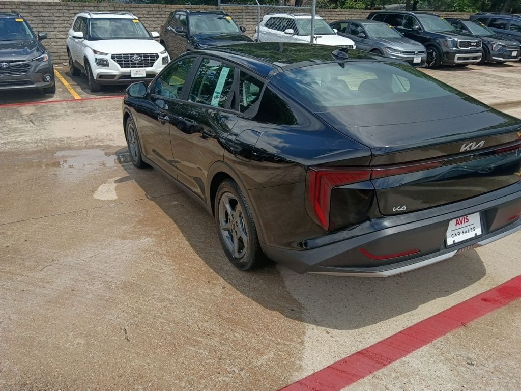 Thumbnail: 2025 Kia K4 - 8