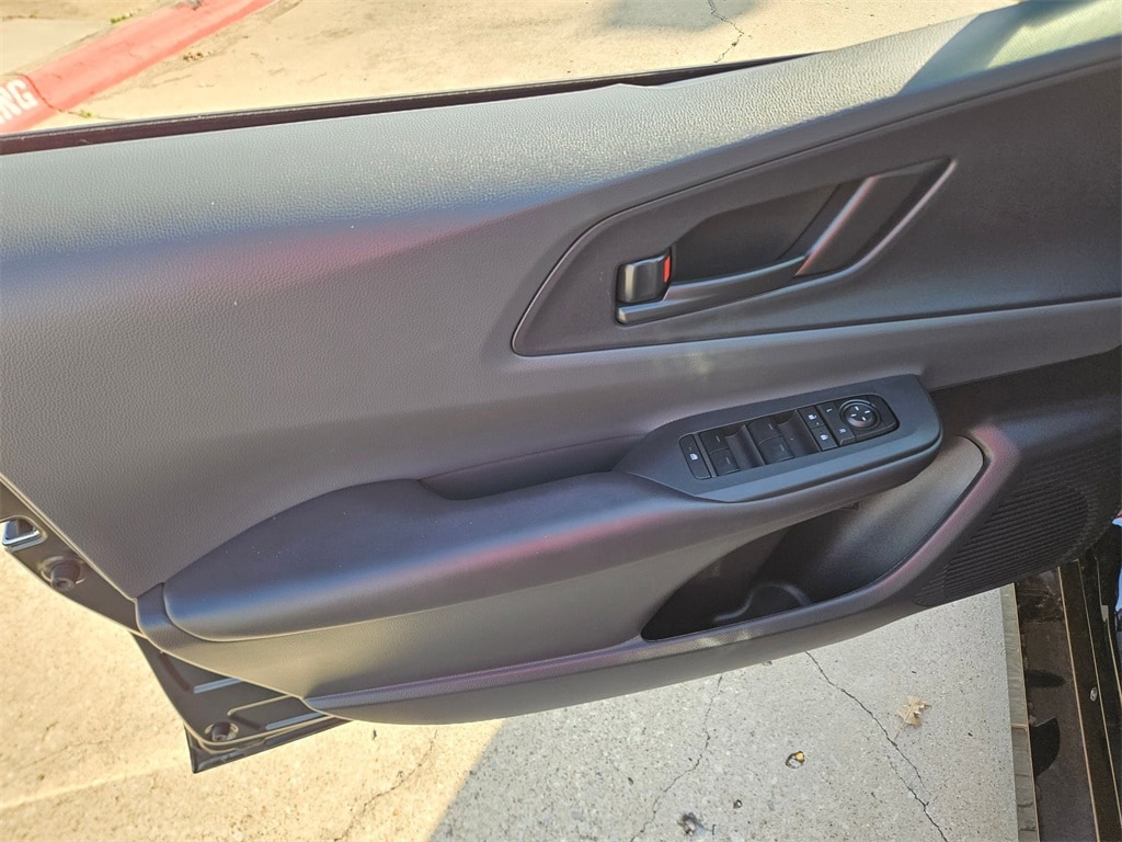 Thumbnail: 2025 Toyota Prius - 14