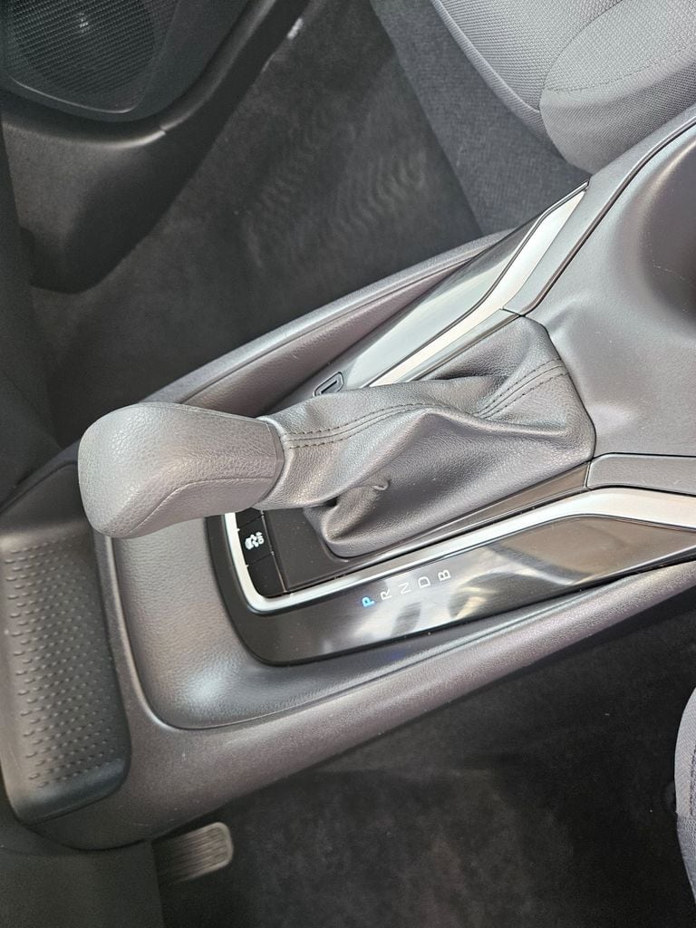 Thumbnail: 2025 Toyota Corolla - 28