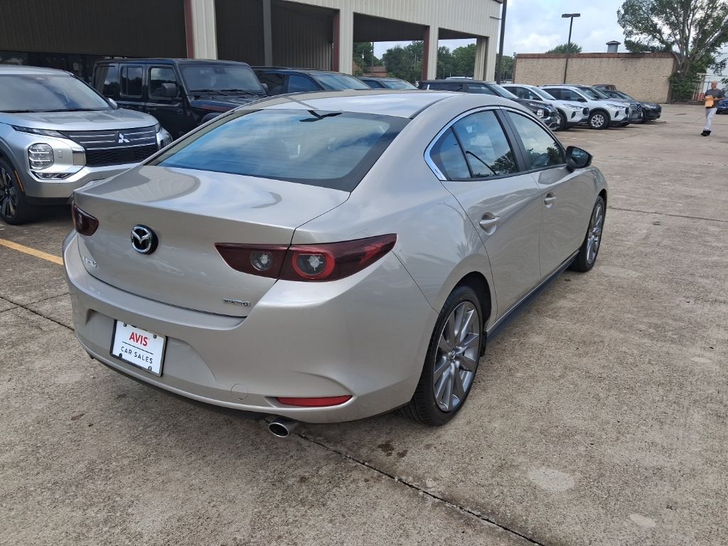 Thumbnail: 2025 Mazda Mazda3 - 8