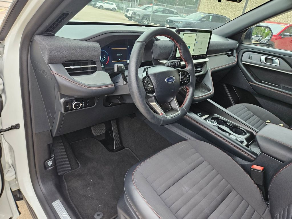 Thumbnail: 2025 Ford Explorer - 13