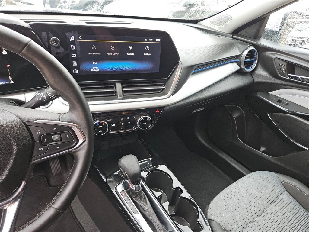 Thumbnail: 2025 Chevrolet Trax - 20