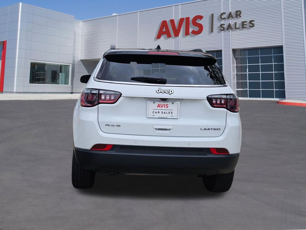 Thumbnail: 2025 Jeep Compass - 5