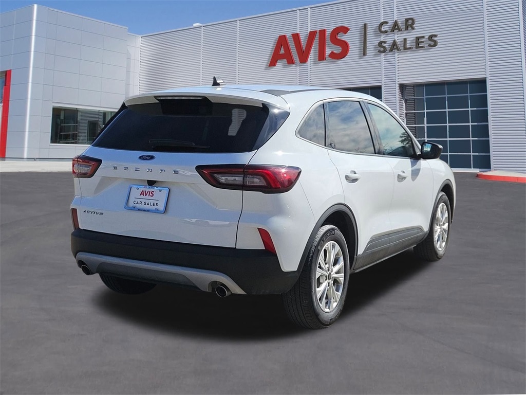 Thumbnail: 2025 Ford Escape - 6