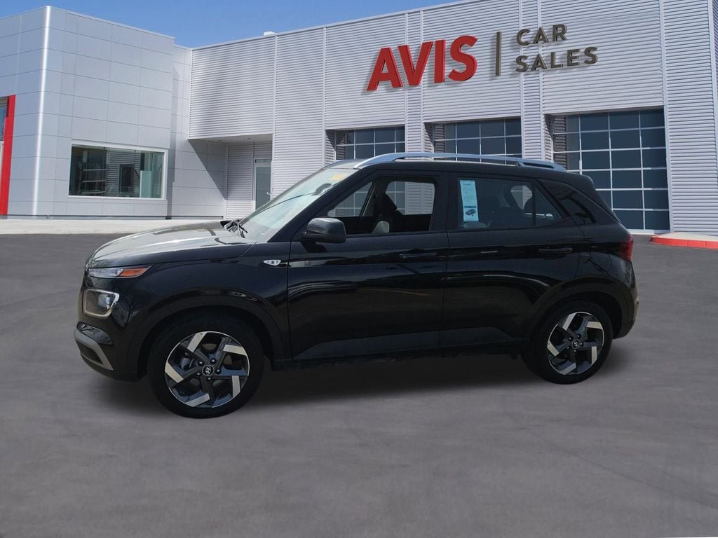 Thumbnail: 2025 Hyundai Venue - 2