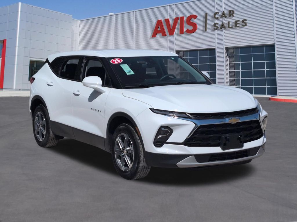 2025 Chevrolet Blazer 2LT - Photo 3