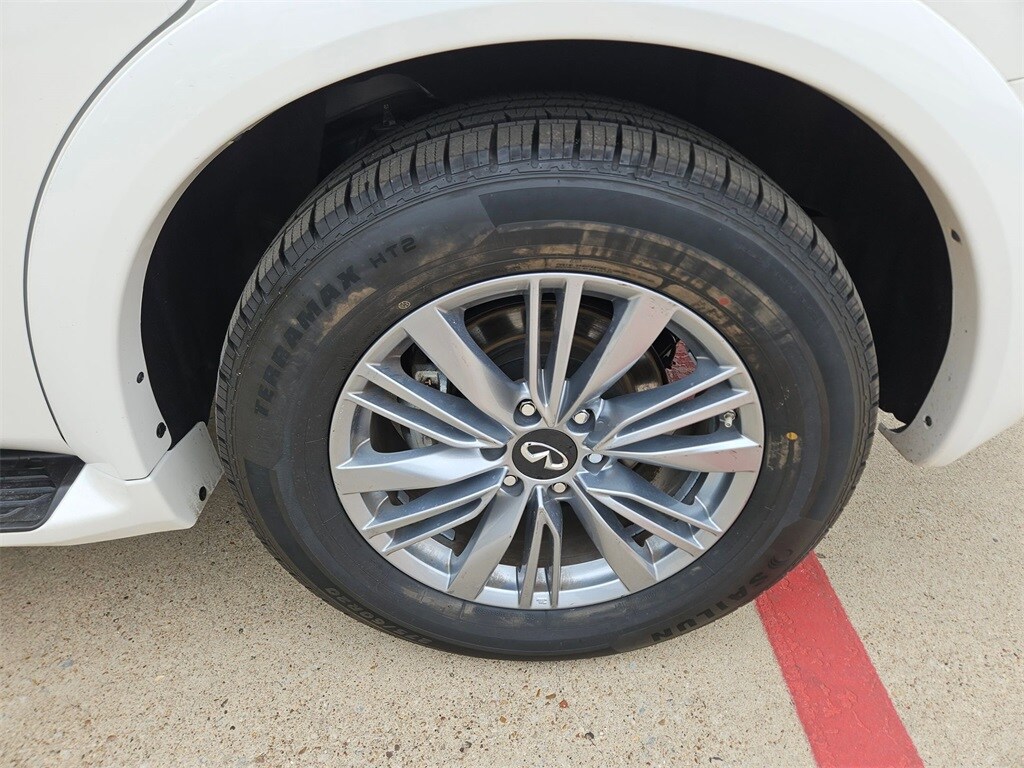 Thumbnail: 2023 INFINITI QX80 - 30