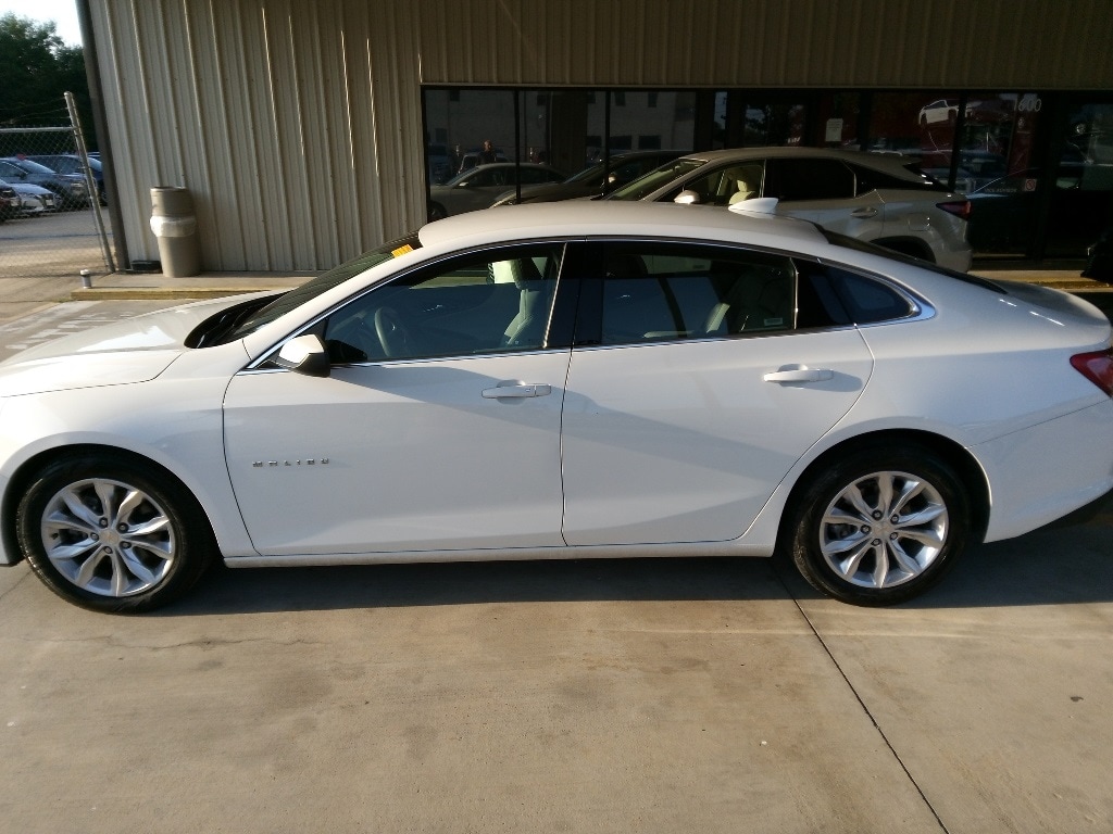 Used 2022 Chevrolet Malibu For Sale at AVIS Car Sales VIN