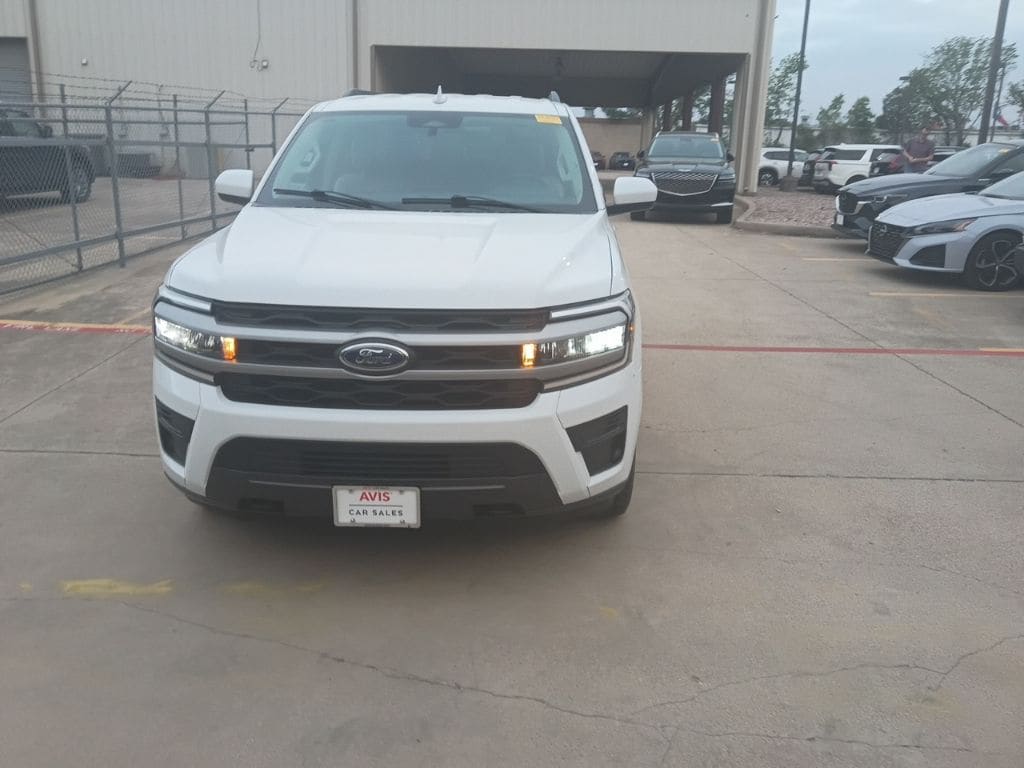 Thumbnail: 2023 Ford Expedition MAX - 5