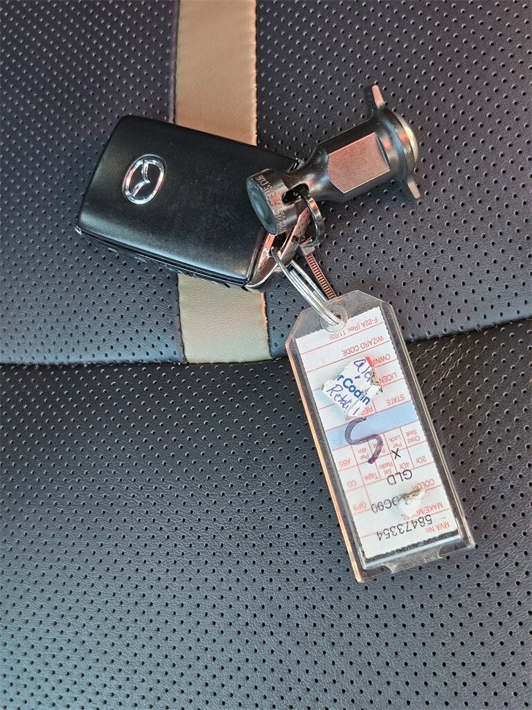 Thumbnail: 2025 Mazda CX-90 - 27