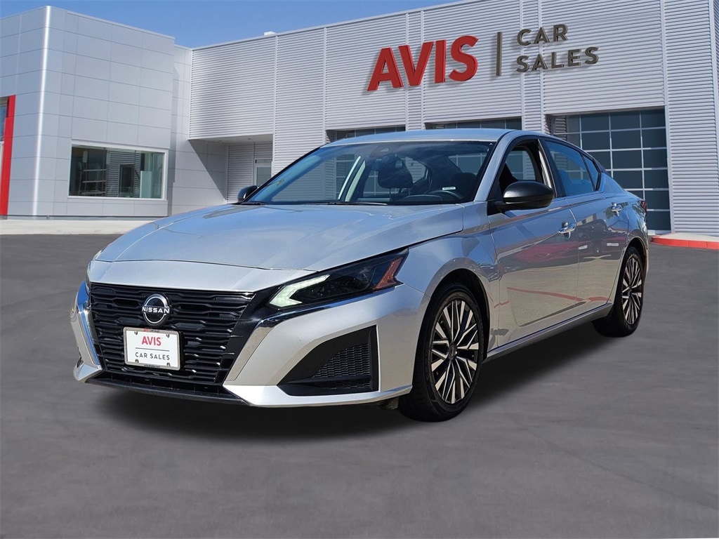 Thumbnail: 2024 Nissan Altima - 1