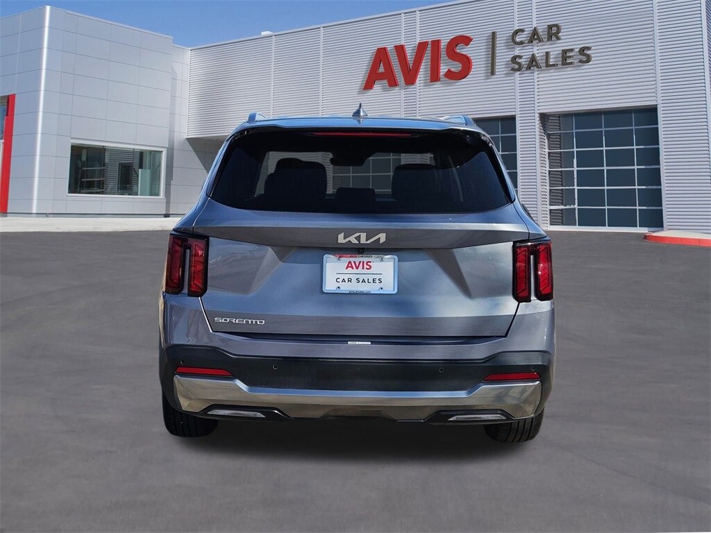 Thumbnail: 2024 Kia Sorento - 5