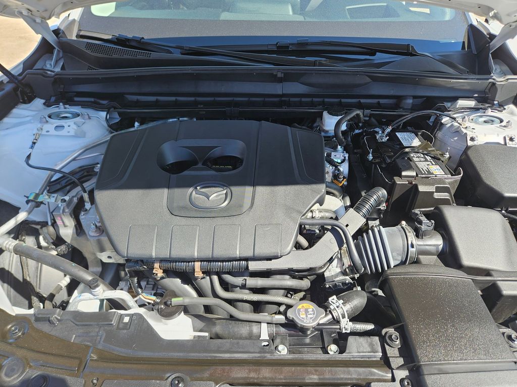 Thumbnail: 2025 Mazda CX-50 - 24