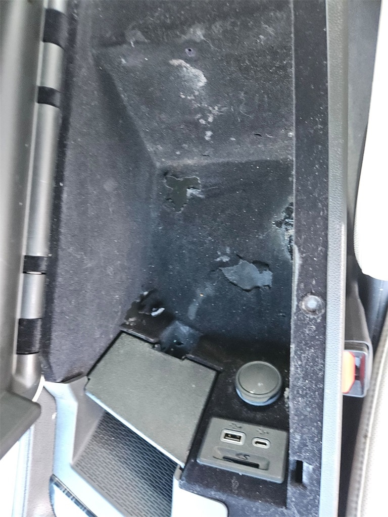 Thumbnail: 2023 Cadillac CT5 - 28