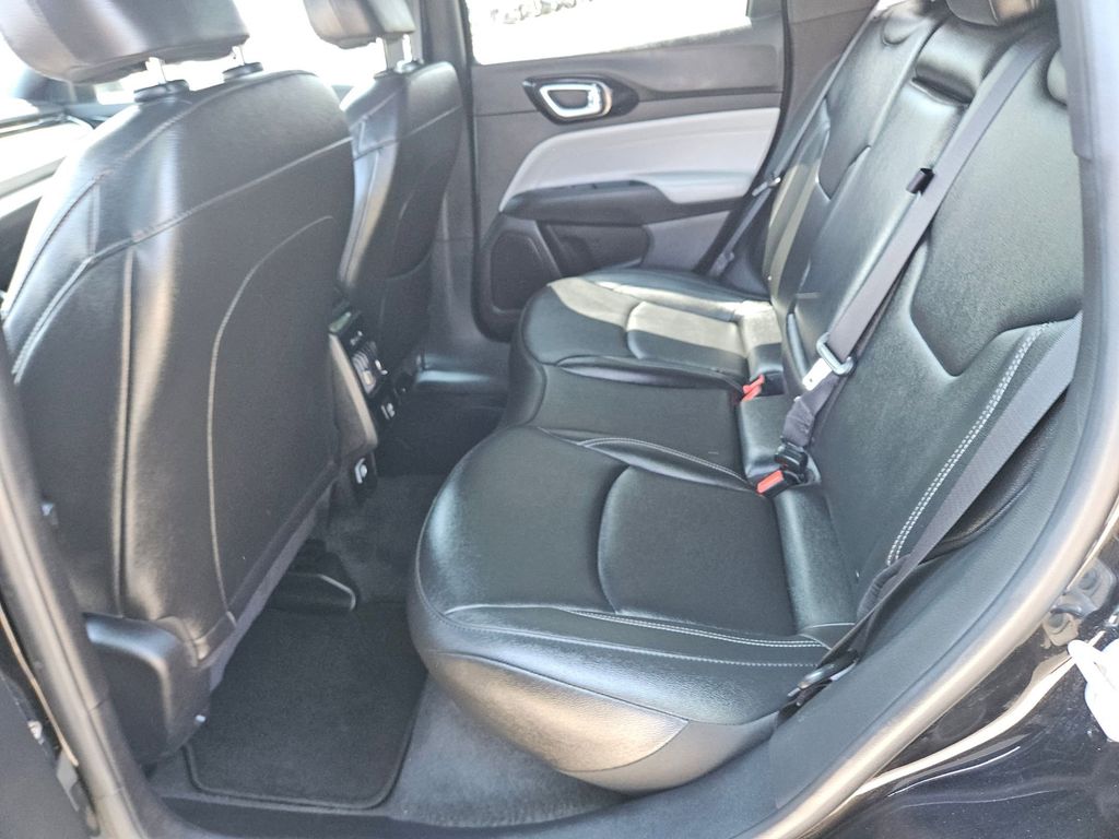 Thumbnail: 2025 Jeep Compass - 27