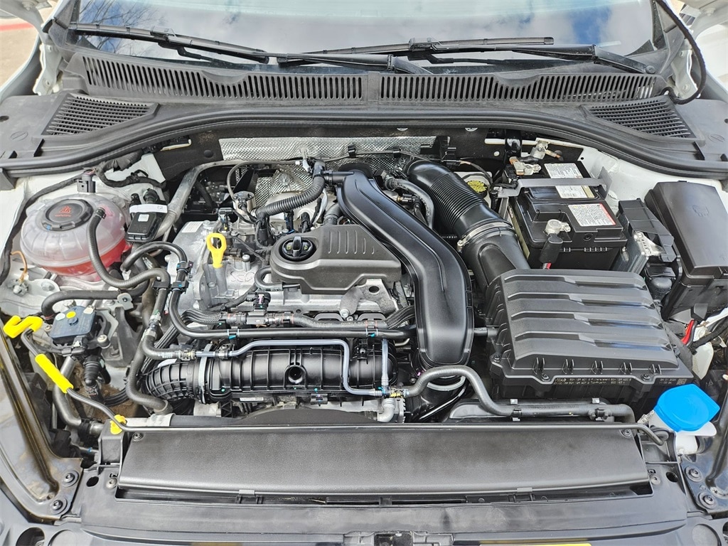 Thumbnail: 2025 Volkswagen Jetta - 23