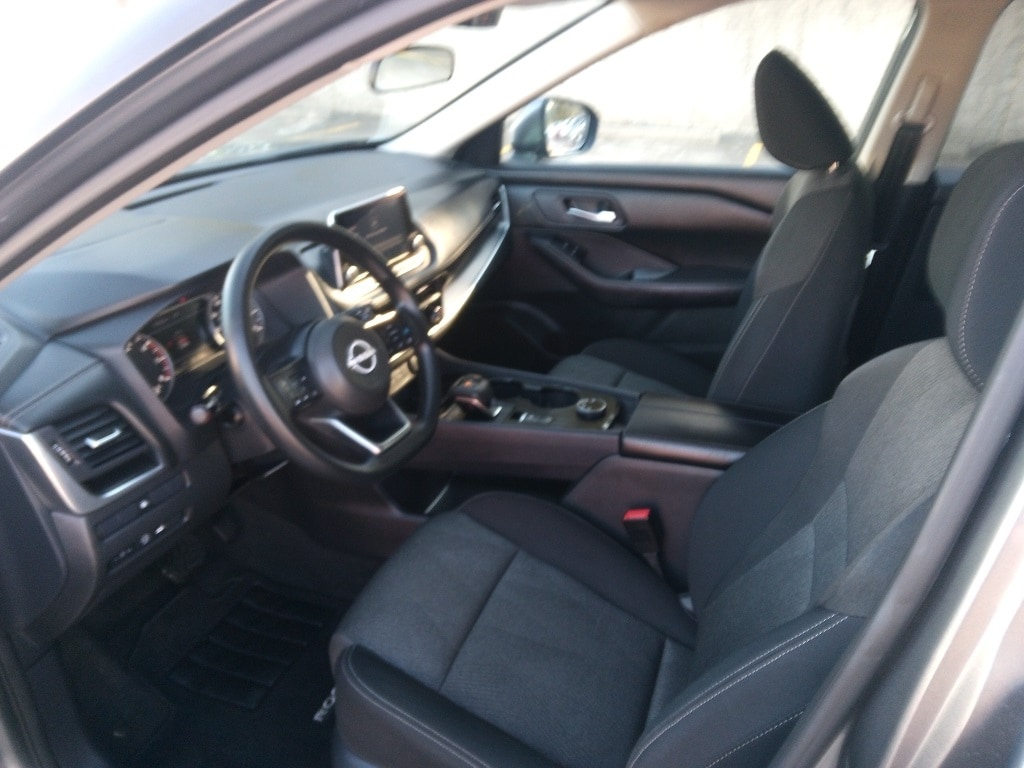 Thumbnail: 2024 Nissan Rogue - 3