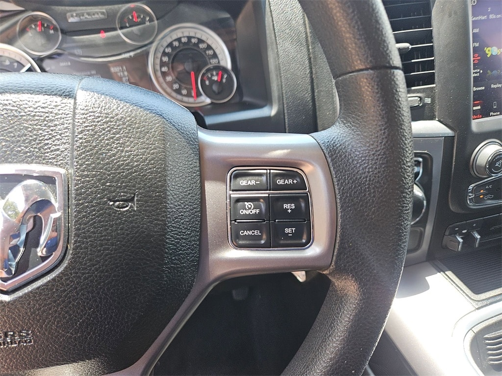 Thumbnail: 2023 RAM 1500 Classic - 21