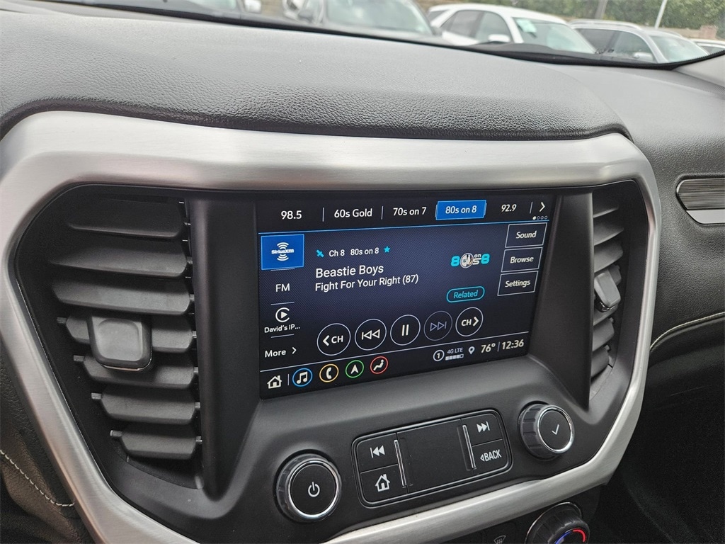 Thumbnail: 2023 GMC Acadia - 21