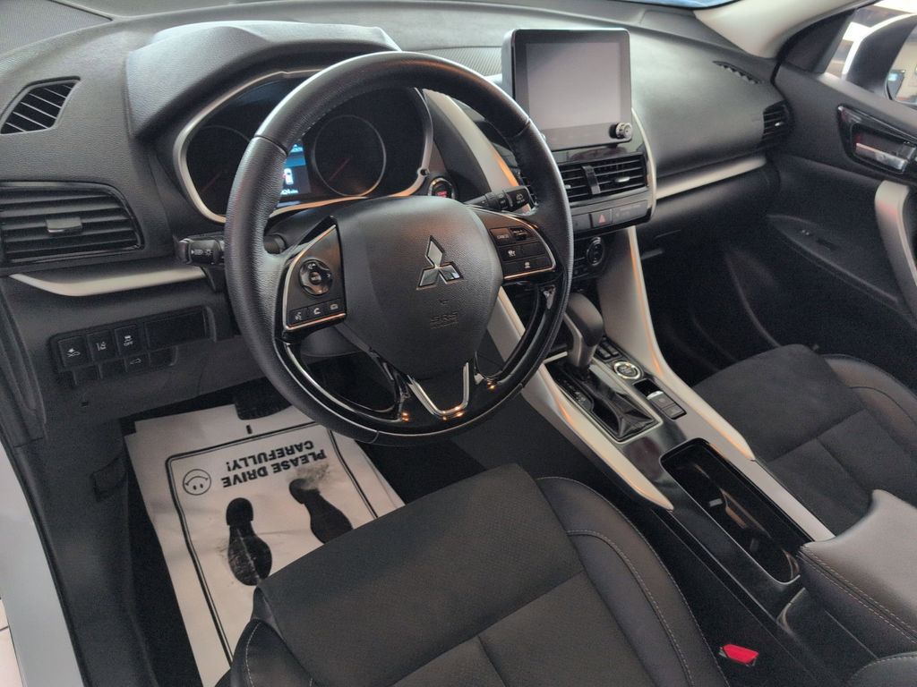 Thumbnail: 2025 Mitsubishi Eclipse Cross - 15