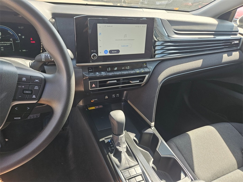 Thumbnail: 2025 Toyota Camry - 20