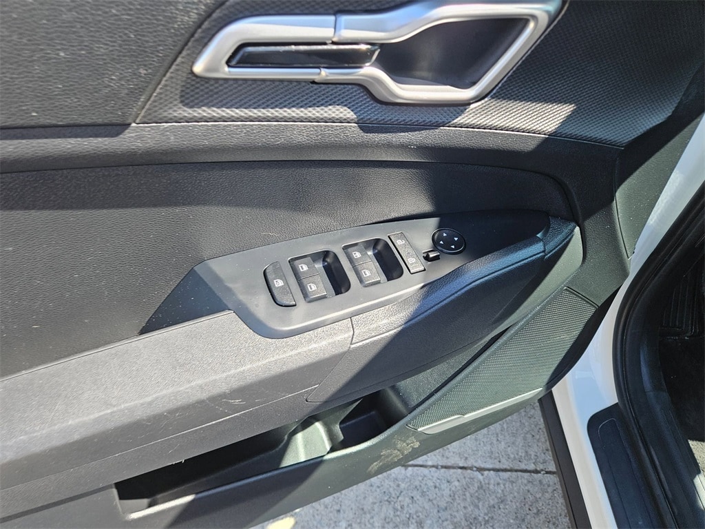 Thumbnail: 2024 Kia Sportage - 15