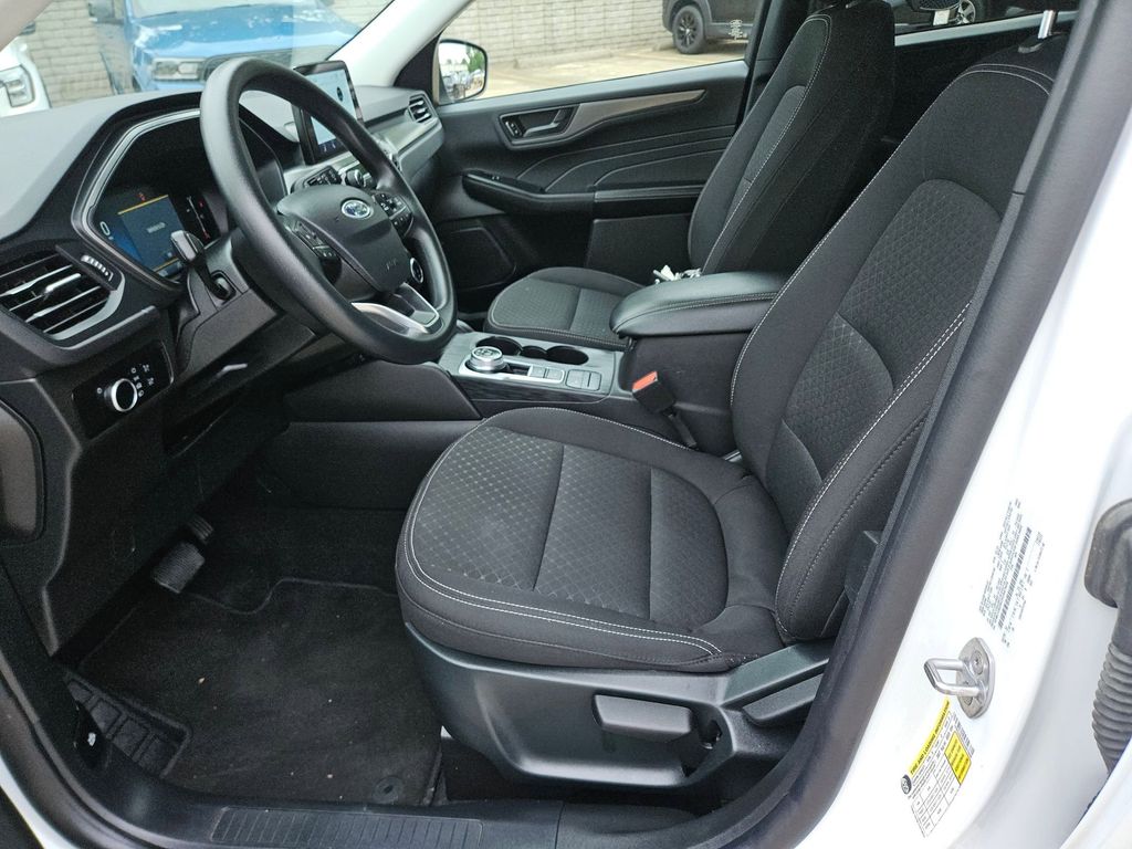 Thumbnail: 2025 Ford Escape - 11