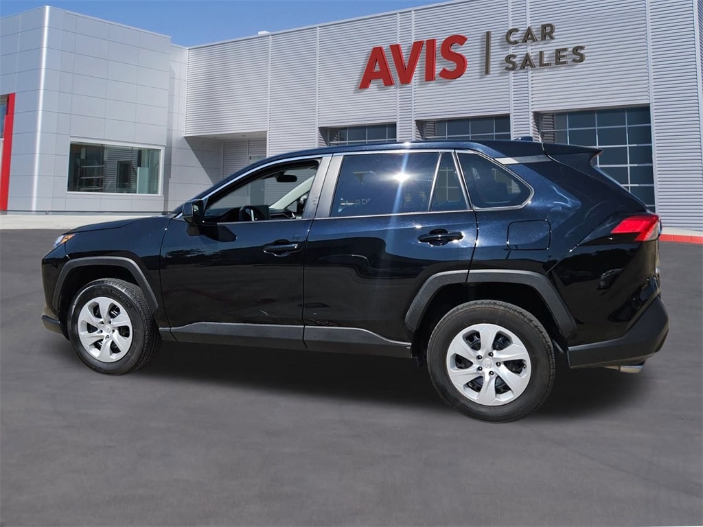 Thumbnail: 2025 Toyota RAV4 - 10