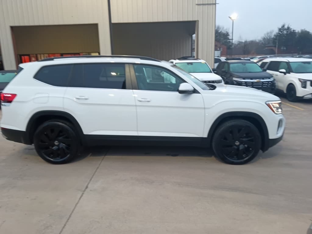 Thumbnail: 2025 Volkswagen Atlas - 7