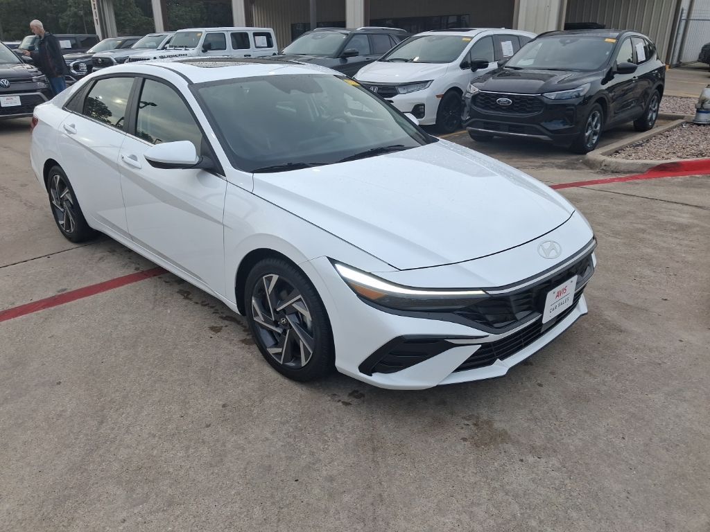 Thumbnail: 2025 Hyundai Elantra - 6