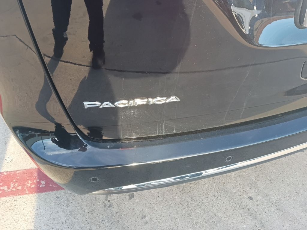 Thumbnail: 2025 Chrysler Pacifica - 11