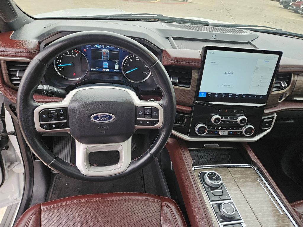 Thumbnail: 2024 Ford Expedition - 17