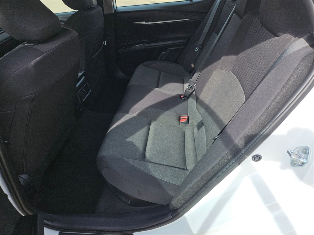 Thumbnail: 2025 Toyota Camry - 27