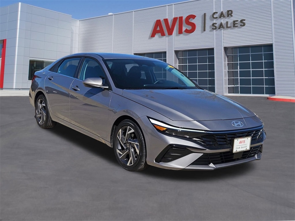 Thumbnail: 2025 Hyundai Elantra - 9