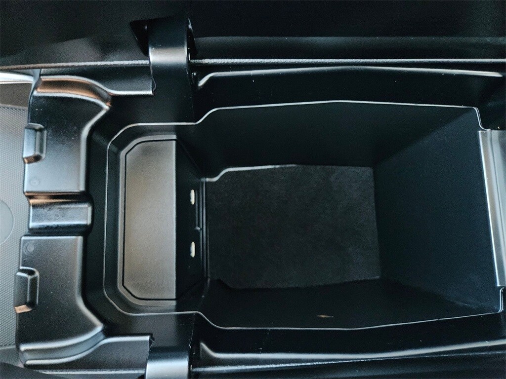 Thumbnail: 2025 Mazda CX-50 - 30