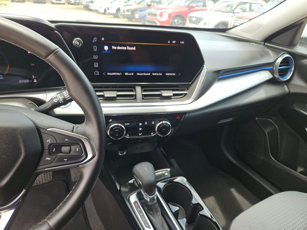 Thumbnail: 2025 Chevrolet Trax - 20