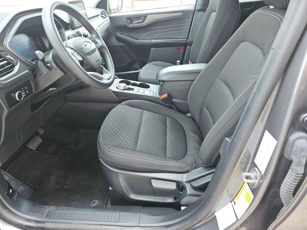 Thumbnail: 2025 Ford Escape - 11