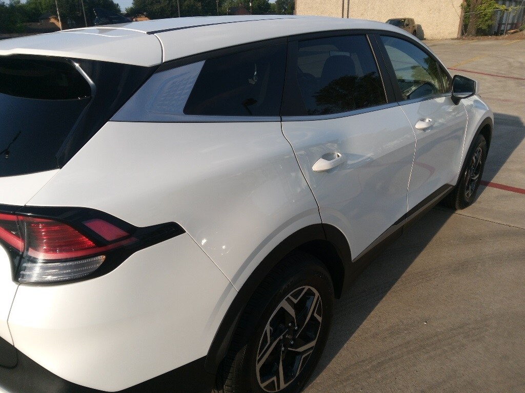 2023 Kia Sportage LX photo 4