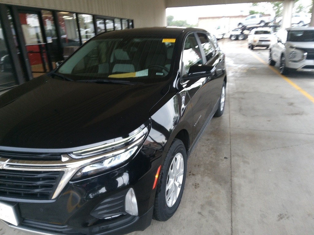 Thumbnail: 2024 Chevrolet Equinox - 1