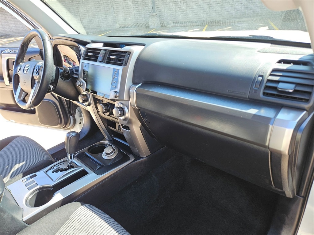 Thumbnail: 2024 Toyota 4Runner - 30