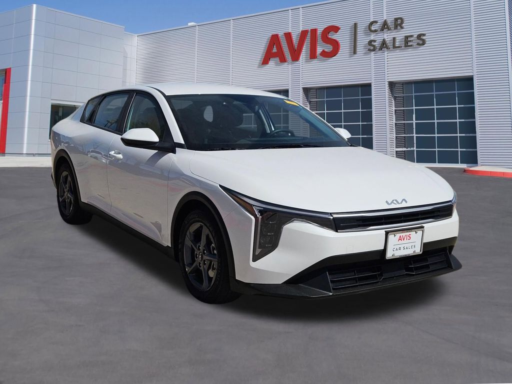 Thumbnail: 2025 Kia K4 - 9