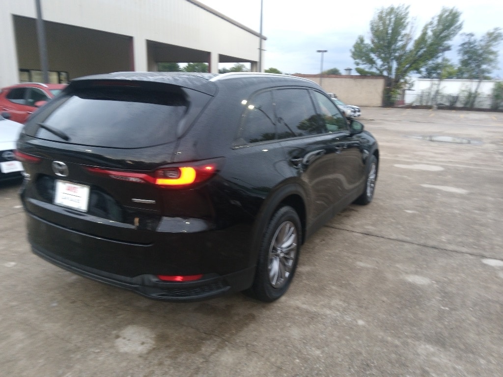 Thumbnail: 2024 Mazda CX-90 - 10