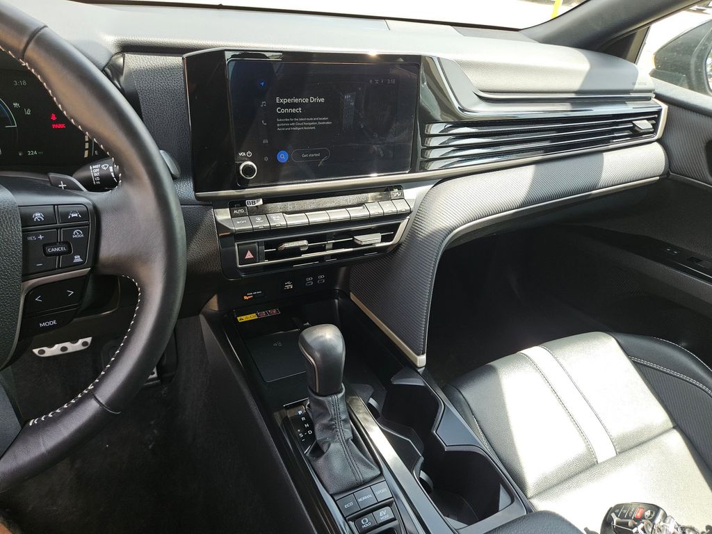 Thumbnail: 2025 Toyota Camry - 20