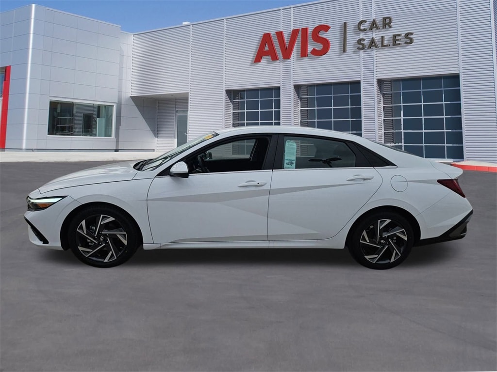 Thumbnail: 2025 Hyundai Elantra - 2