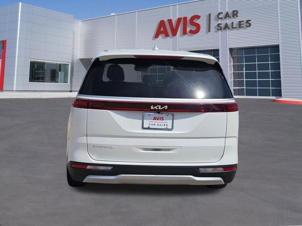 Thumbnail: 2024 Kia Carnival - 5