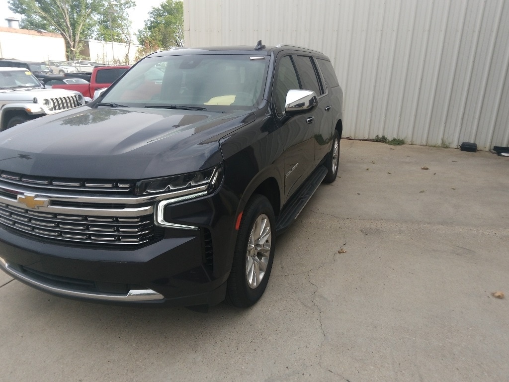 Thumbnail: 2023 Chevrolet Suburban - 2