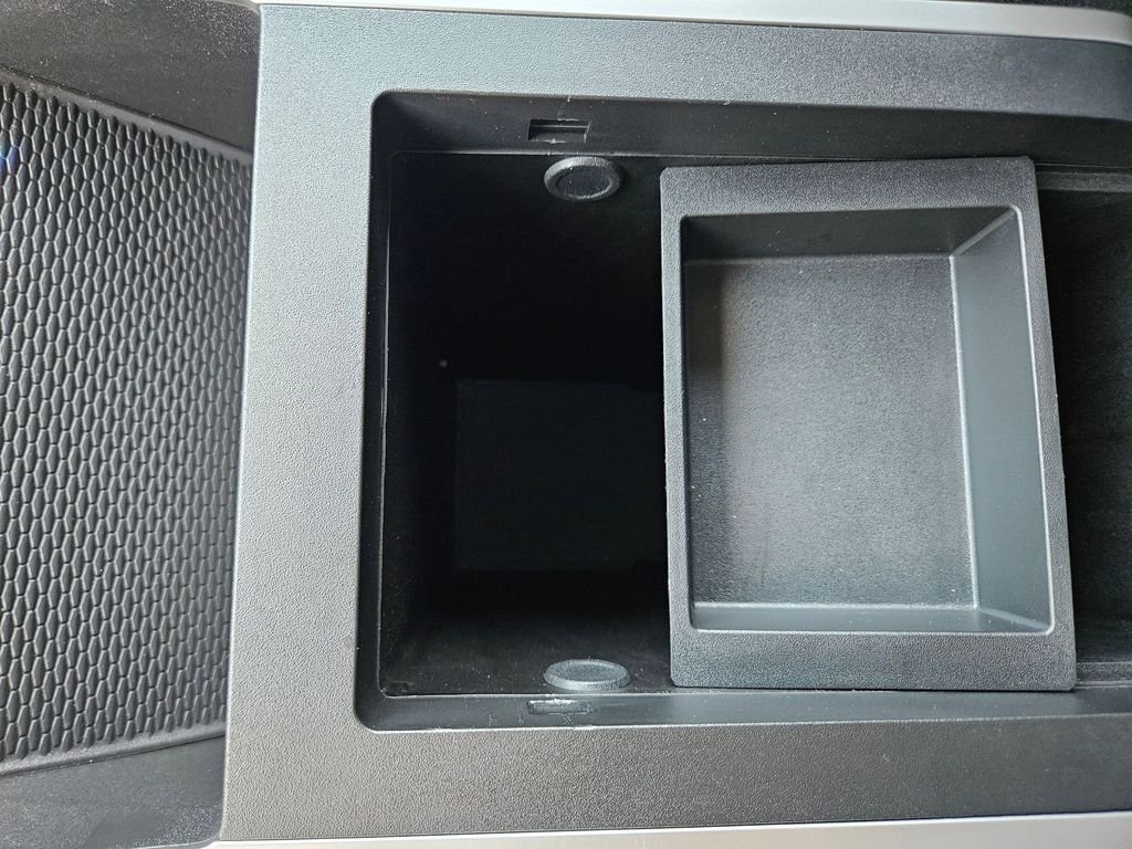 Thumbnail: 2025 GMC Terrain - 28